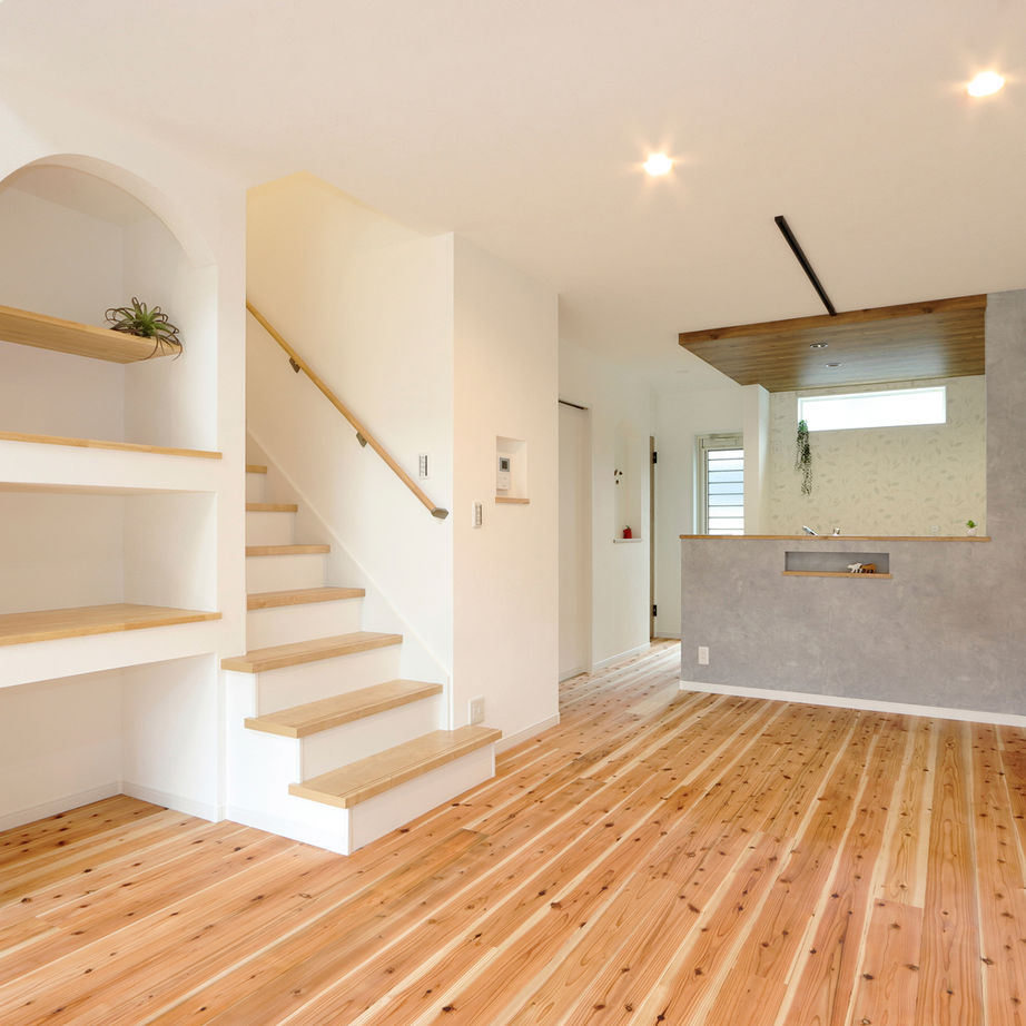 アトリエ・クラッセ 一級建築士事務所 京都・城陽｜2100万円台　中２階を設けた家族が触れ合える設計。愛猫もイキイキと暮らせる理想の住まいにの建築実例画像2