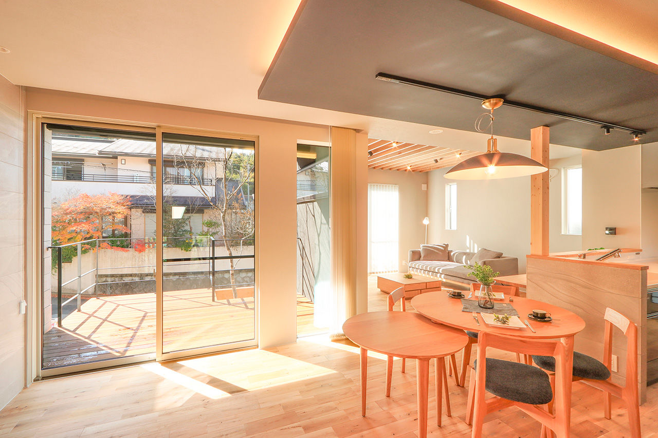 アトリエ・クラッセ 一級建築士事務所 京都・宇治市｜2900万円台 ナチュラルな風合いを漂わせたルーバー天井のある、シンプルモダンな家の建築実例画像2