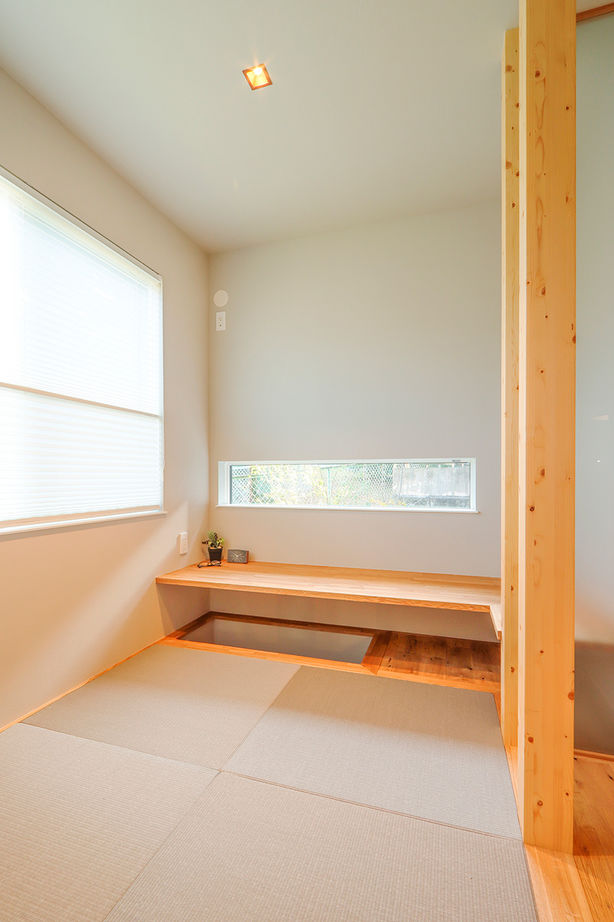 アトリエ・クラッセ 一級建築士事務所 京都・宇治市｜2900万円台 ナチュラルな風合いを漂わせたルーバー天井のある、シンプルモダンな家の建築実例画像5