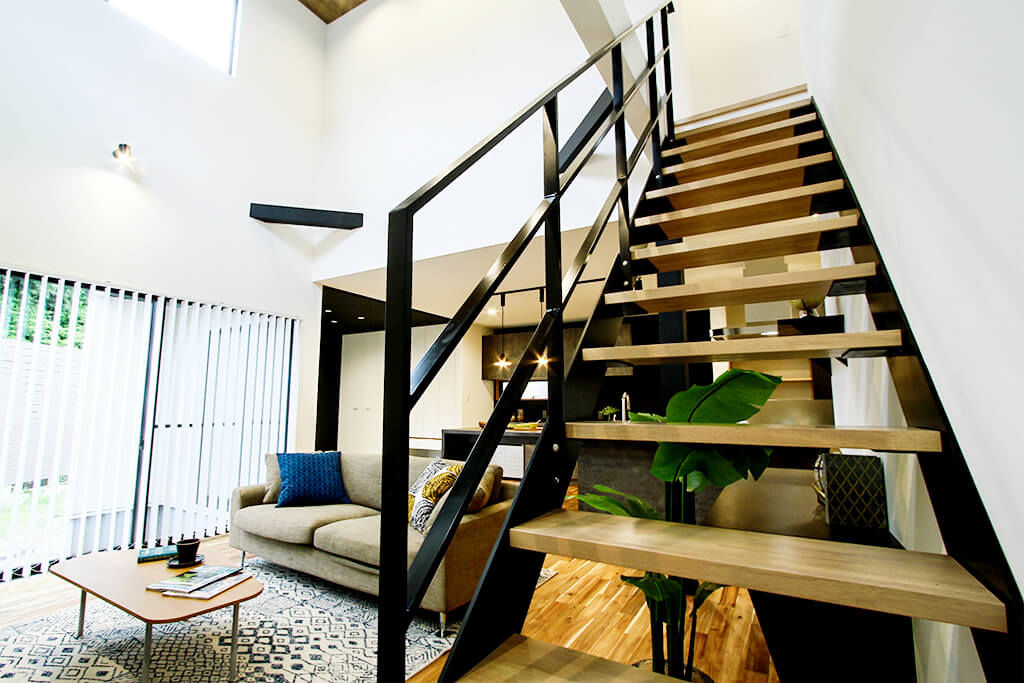 ａｄｈｏｕｓｅ（アドハウス） デザインキッチンで魅せる22帖の贅沢空間があるモダンハウスの建築実例画像5