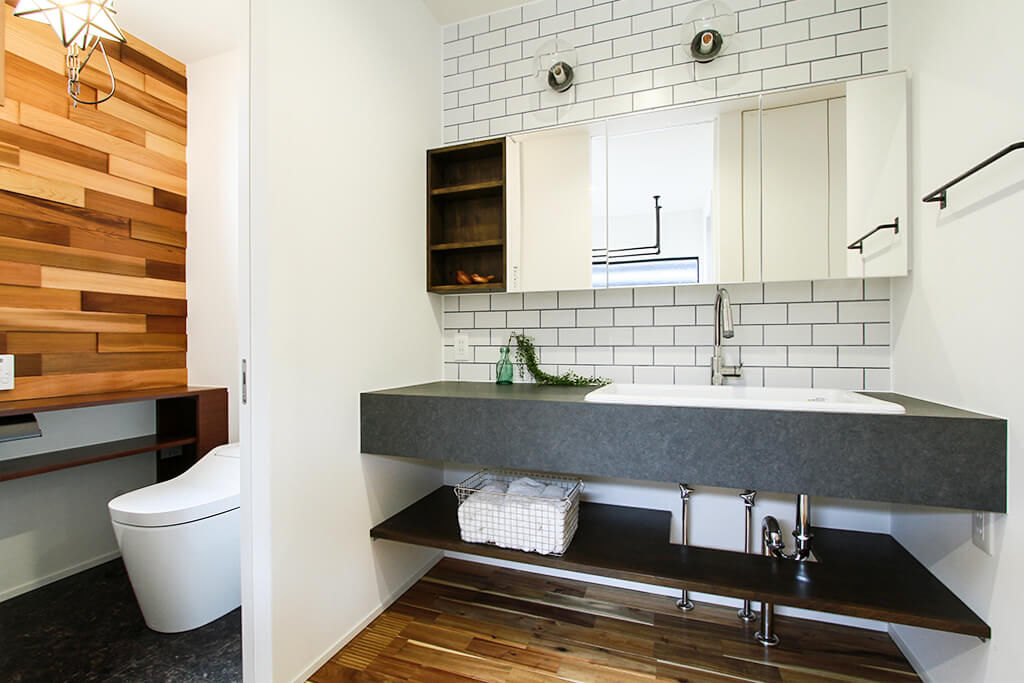 ａｄｈｏｕｓｅ（アドハウス） デザインキッチンで魅せる22帖の贅沢空間があるモダンハウスの建築実例画像7