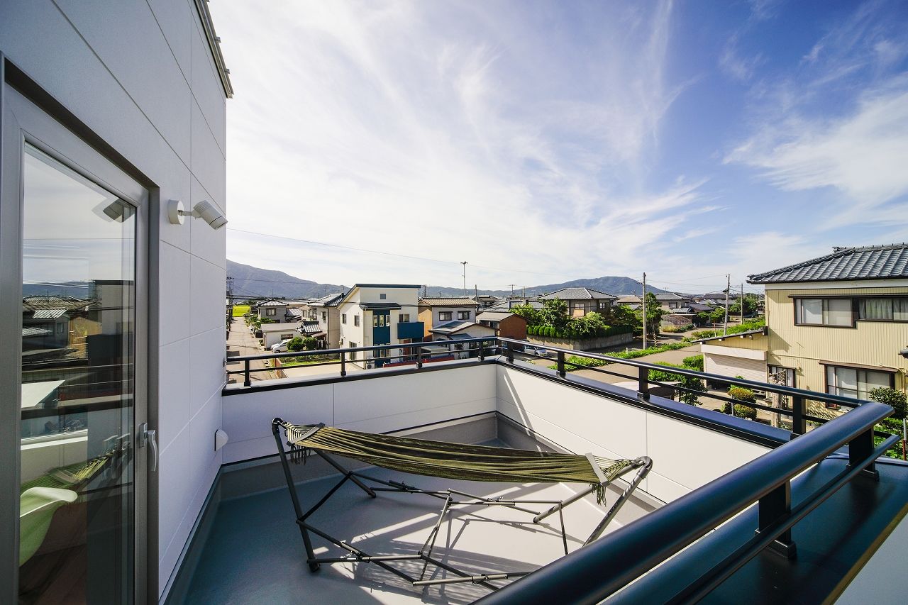 ａｄｈｏｕｓｅ（アドハウス） 清潔感あるホワイトに木がよく映える、開放的なLDKと高性能を両立した家の建築実例画像7