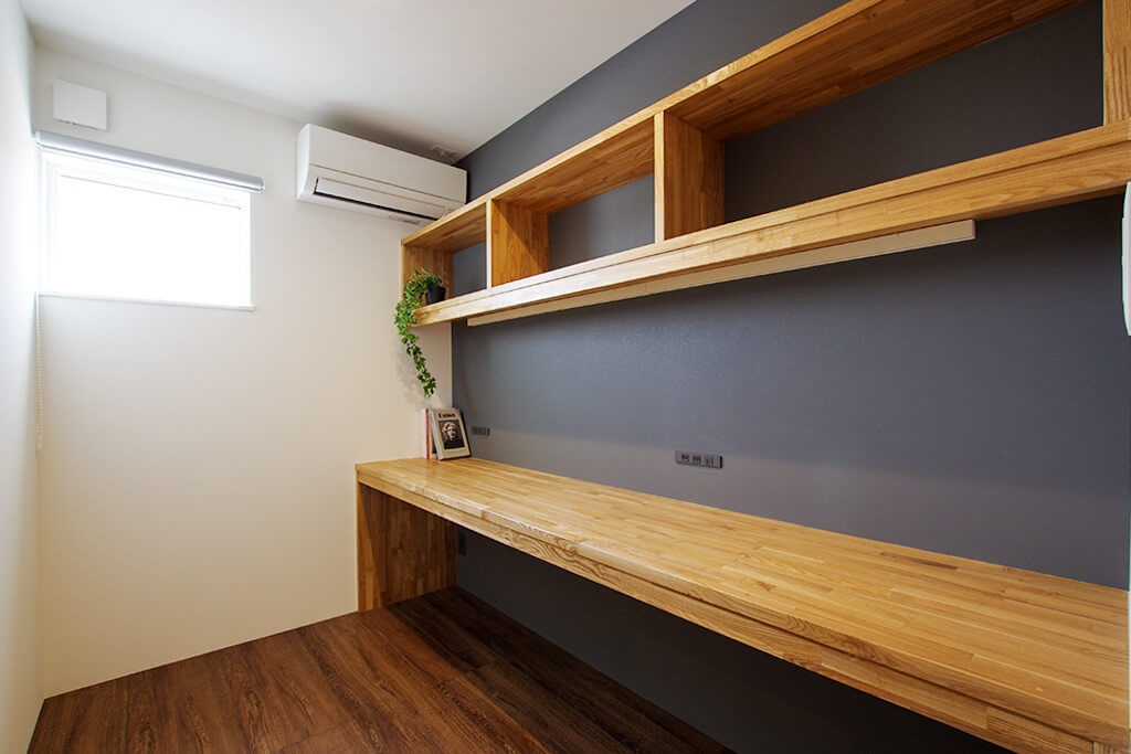 ａｄｈｏｕｓｅ（アドハウス） 25帖超の大空間！！広い庭と繋がる開放感抜群のLDKの建築実例画像8