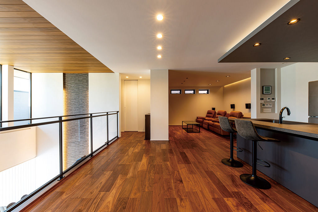 ａｄｈｏｕｓｅ（アドハウス） スキップフロアが空間をつなぐ２階リビングの家の建築実例画像1