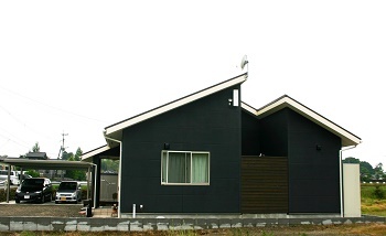 ユニバーサルホーム 【平屋の住まい】家族のつながりを感じる家の建築実例画像2