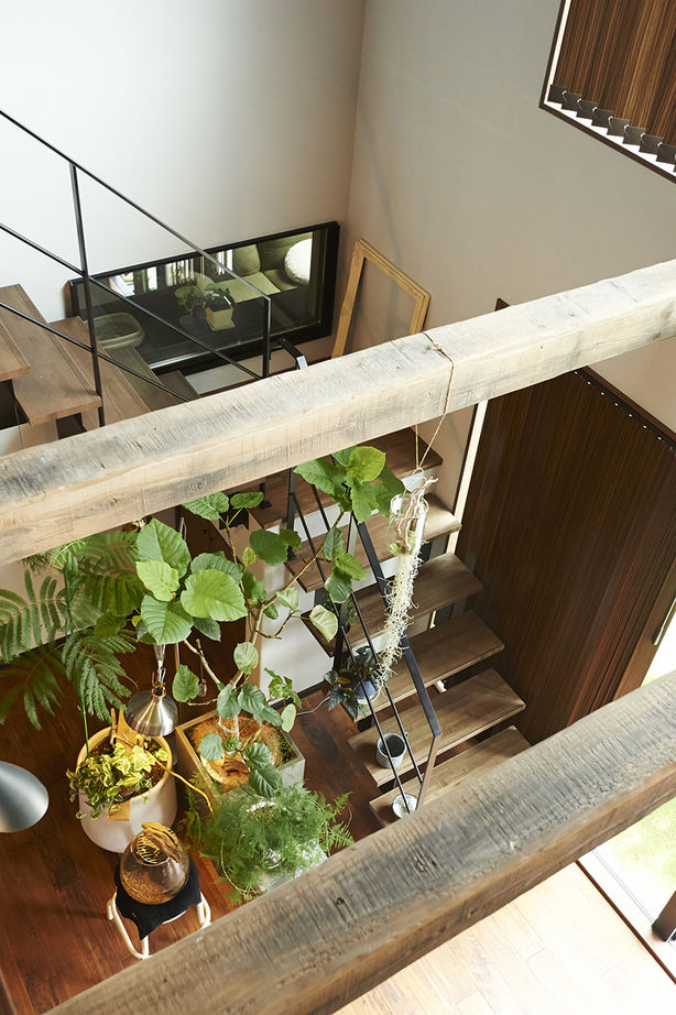 ユニバーサルホーム 　【間取図/無垢床&床暖房/ダウンフロアリビング】自然素材の温もりが心地いいアンティークスタイルの建築実例画像7