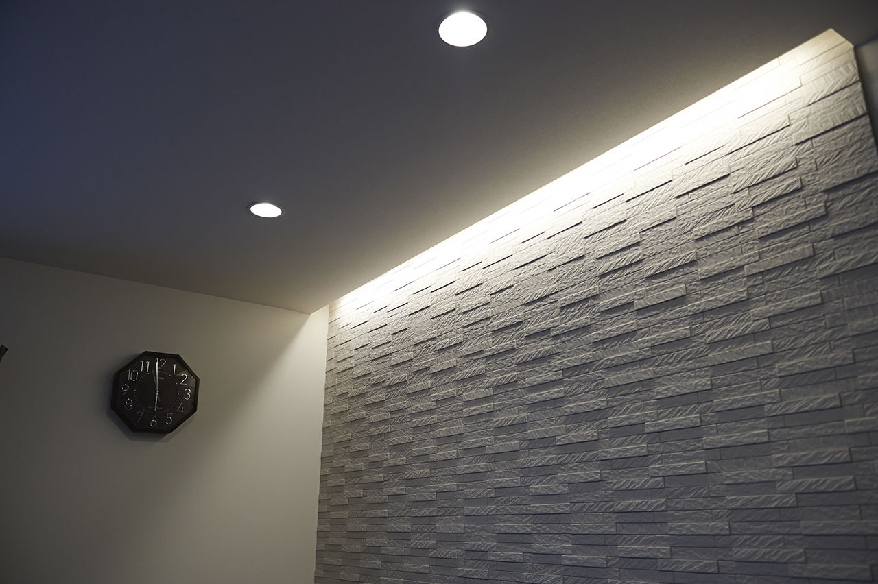 ユニバーサルホーム 【間取図/無垢床&床暖房/総タイル貼り】外壁も基礎も高耐久！お気に入りのデザインの家で長く安心しての建築実例画像3