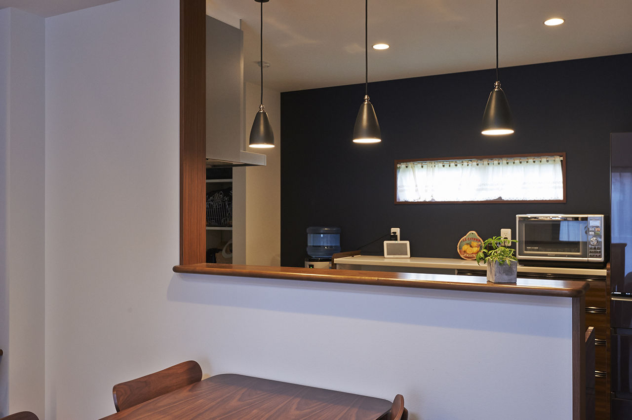 ユニバーサルホーム 【間取図/無垢床&床暖房/総タイル貼り】外壁も基礎も高耐久！お気に入りのデザインの家で長く安心しての建築実例画像5