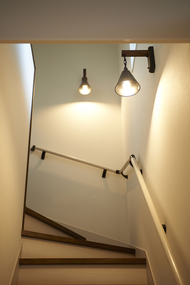 ユニバーサルホーム 【間取図/無垢床&床暖房/総タイル貼り】外壁も基礎も高耐久！お気に入りのデザインの家で長く安心しての建築実例画像10