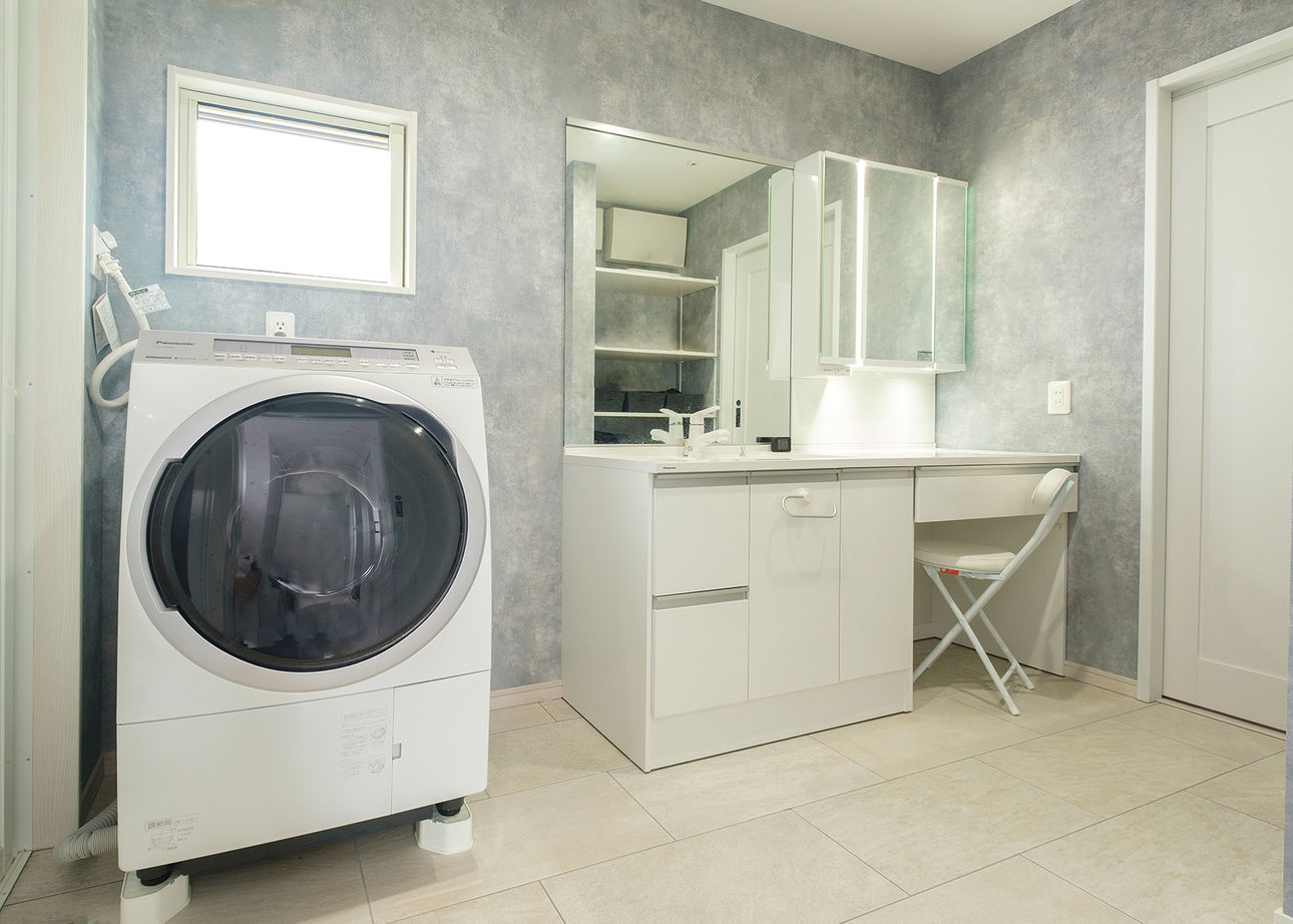 ユニバーサルホーム 【2500～2999万円／収納充実／家事動線】行き止まりのない間取り。ワンフロアでも過ごせる快適ライフの建築実例画像13