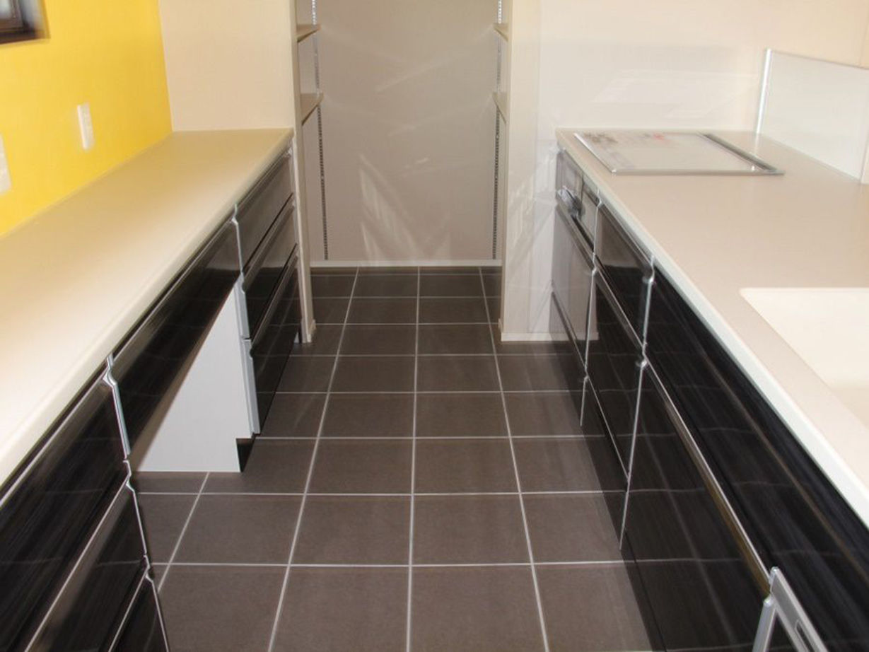 ユニバーサルホーム 【音楽室のある家／平屋】暮らしを豊かにする利便性と家事動線、趣味を楽しめる理想の住まいの建築実例画像4