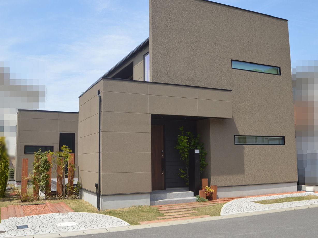 ユニバーサルホーム 【ブルックリンスタイル／吹き抜け／パティオ】暮らしの中心にパティオのあるブルックリンスタイルの家の建築実例画像