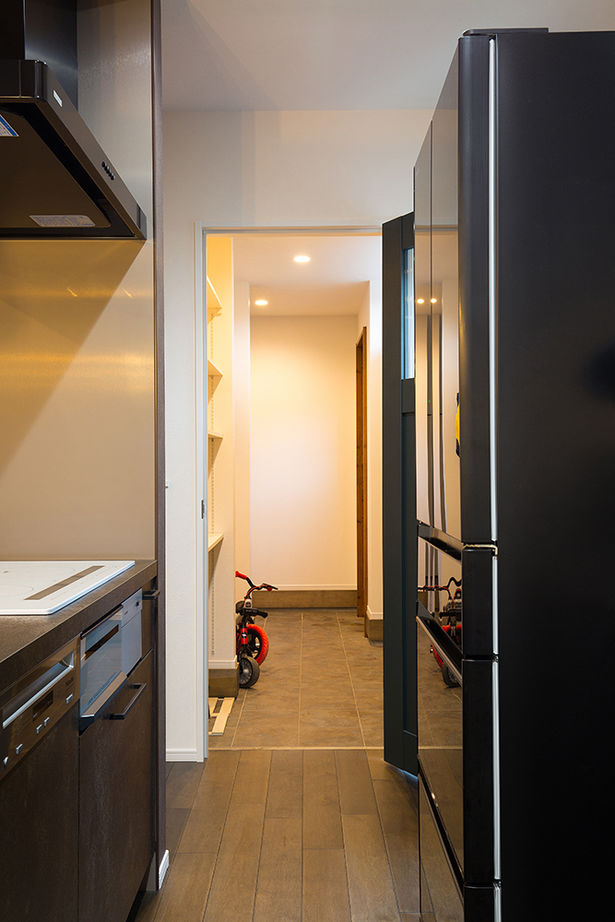 ユニバーサルホーム 【2000万～2499万円／家事ラク動線／モダンスタイル】「好き！」をカタチに。毎日を楽しめるモダンな家の建築実例画像7