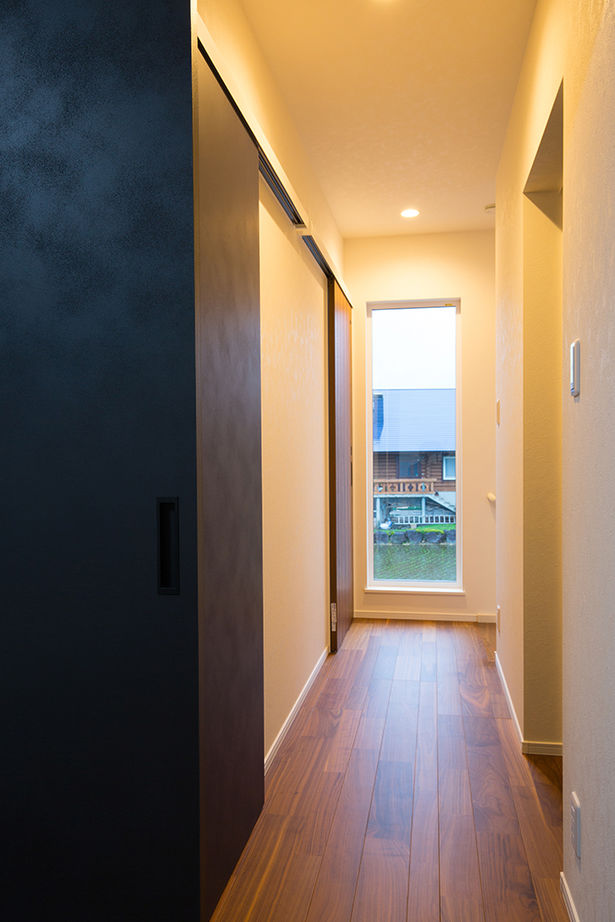 ユニバーサルホーム 【2000万～2499万円／家事ラク動線／モダンスタイル】「好き！」をカタチに。毎日を楽しめるモダンな家の建築実例画像11