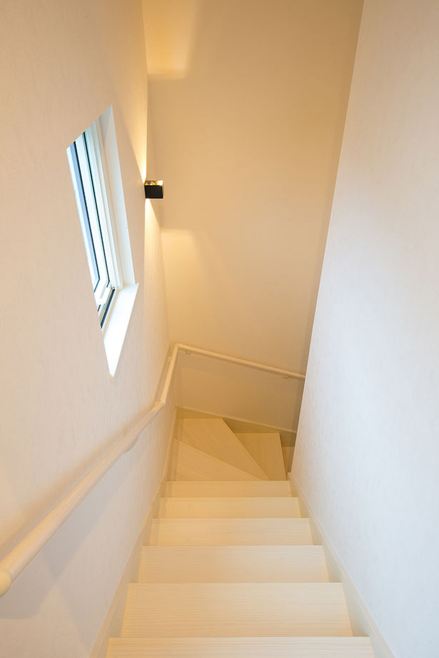 ユニバーサルホーム 【2000万～2499万円／家事ラク動線／モダンスタイル】「好き！」をカタチに。毎日を楽しめるモダンな家の建築実例画像12