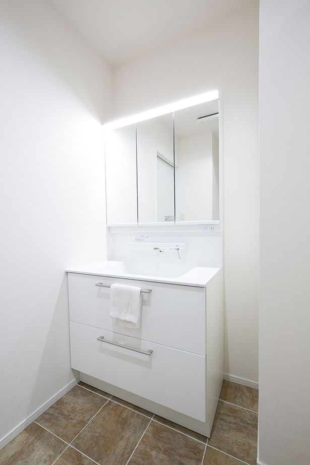 ユニバーサルホーム 【2000万～2499万円／家事ラク動線／モダンスタイル】「好き！」をカタチに。毎日を楽しめるモダンな家の建築実例画像14