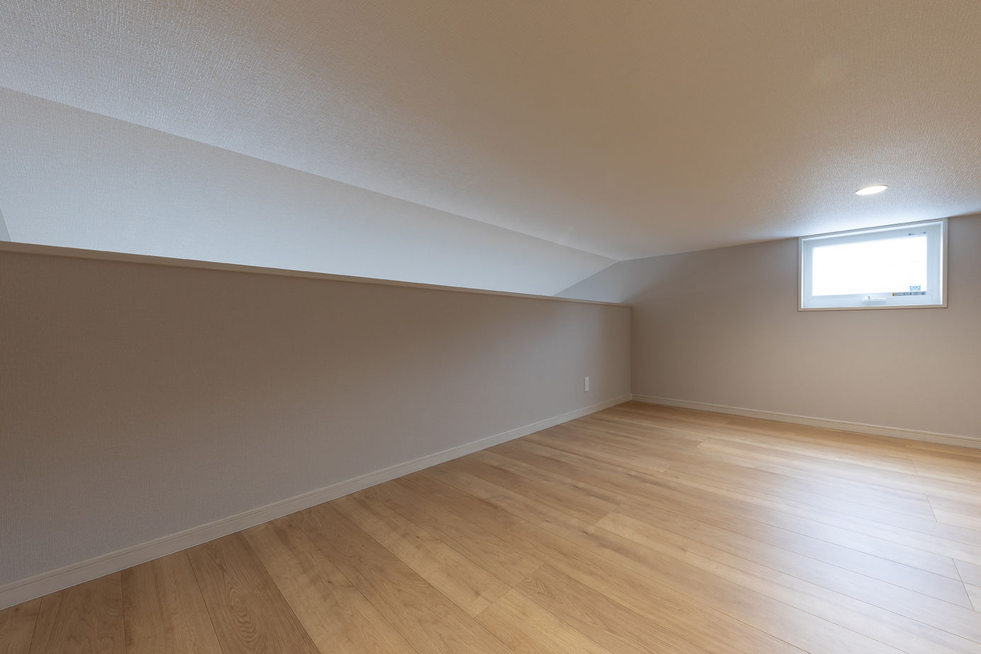 ユニバーサルホーム 【2500万円～2999万円／平屋／ロフト／間取図有】家事動線＆外は2℃でもエアコン不要のあったか快適ライフの建築実例画像6