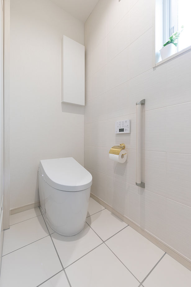 ユニバーサルホーム 【2500万円～2999万円／平屋／ロフト／間取図有】家事動線＆外は2℃でもエアコン不要のあったか快適ライフの建築実例画像11