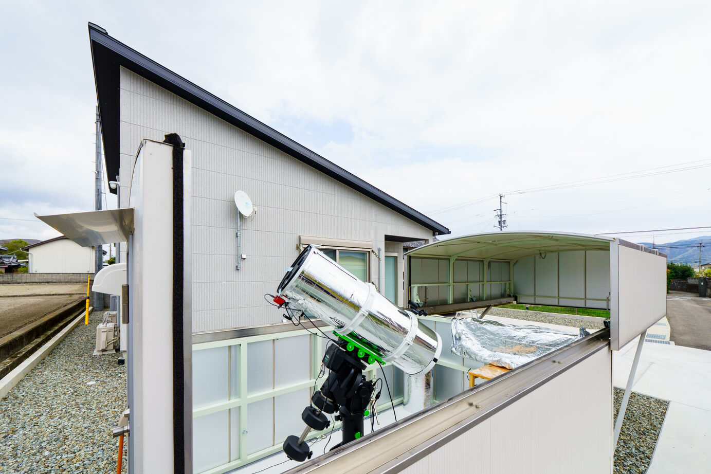 ユニバーサルホーム 【平屋／家事動線／趣味／間取図】天体観測やオーディオなど趣味をとことん楽しむ、終の棲家としての平屋の建築実例画像10