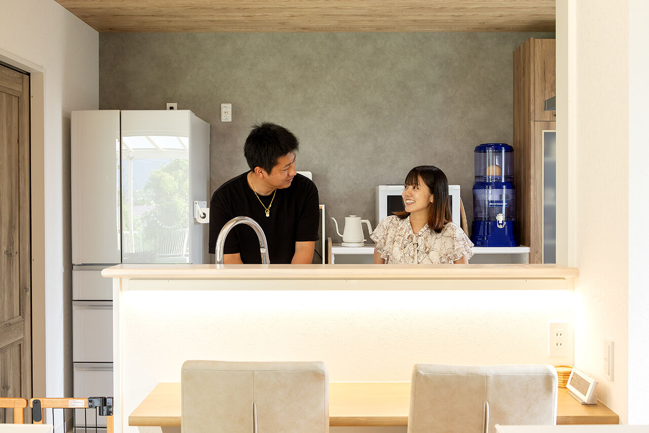 ユニバーサルホーム 【大きな吹き抜け／ドッグスペース＆ドッグラン／約30畳のLDK】２匹のボーダー・コリーと楽しく暮らす家の建築実例画像4