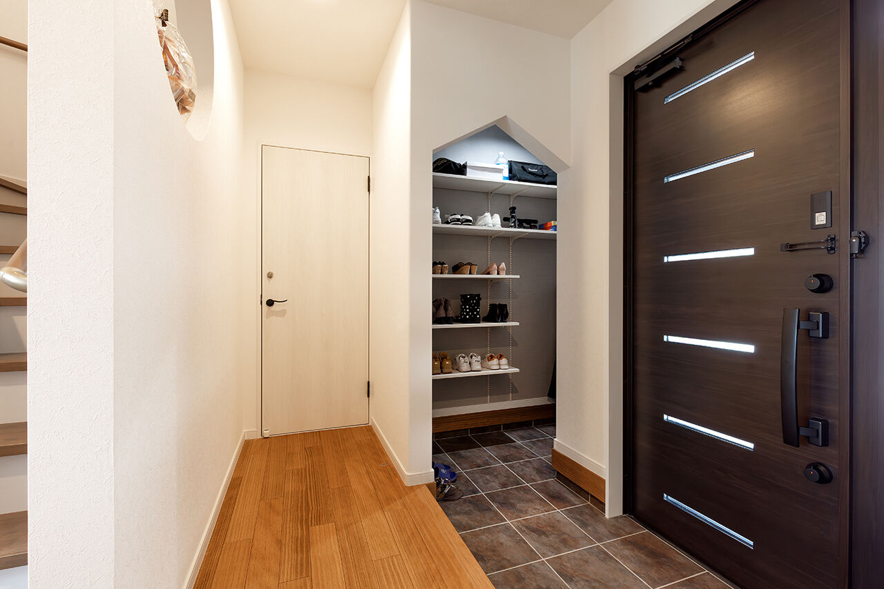 ユニバーサルホーム 【大きな吹き抜け／ドッグスペース＆ドッグラン／約30畳のLDK】２匹のボーダー・コリーと楽しく暮らす家の建築実例画像10