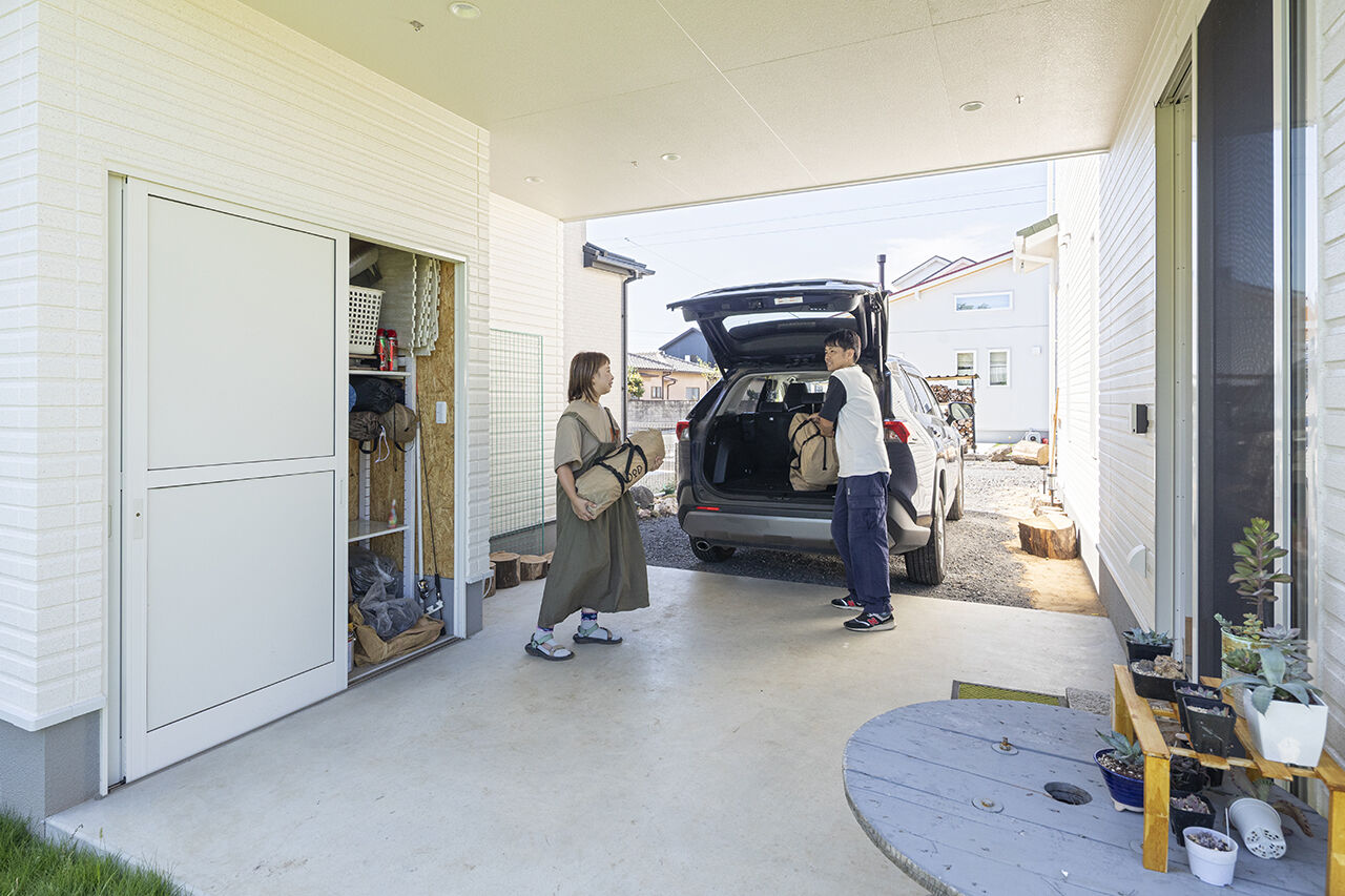 ユニバーサルホーム 【3141万円／吹抜／間取図】「庭で焚き火！」「外にいるみたいなお家！」キャンパーのための住まいの建築実例画像6