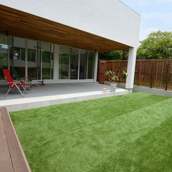 一級建築士事務所　ビー・ツー 【吹き抜け/テラス/中庭/車2台】外に閉じて内に開く家。外には見せない開放的なビルトインガレージハウスの建築実例画像3