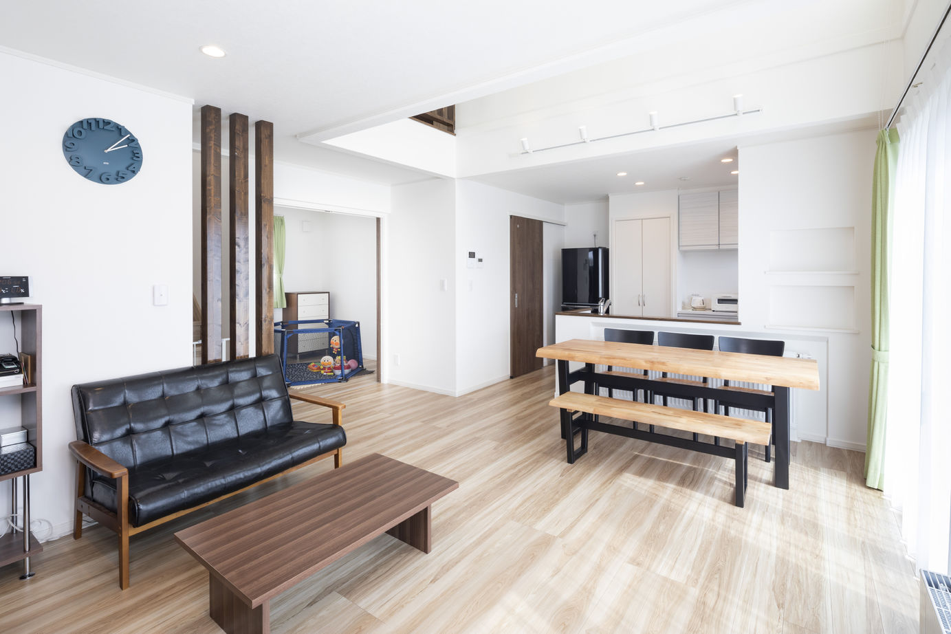 コスモ建設 【2200万円台/札幌市】四季を感じられる大きな窓のあるお家の建築実例画像3