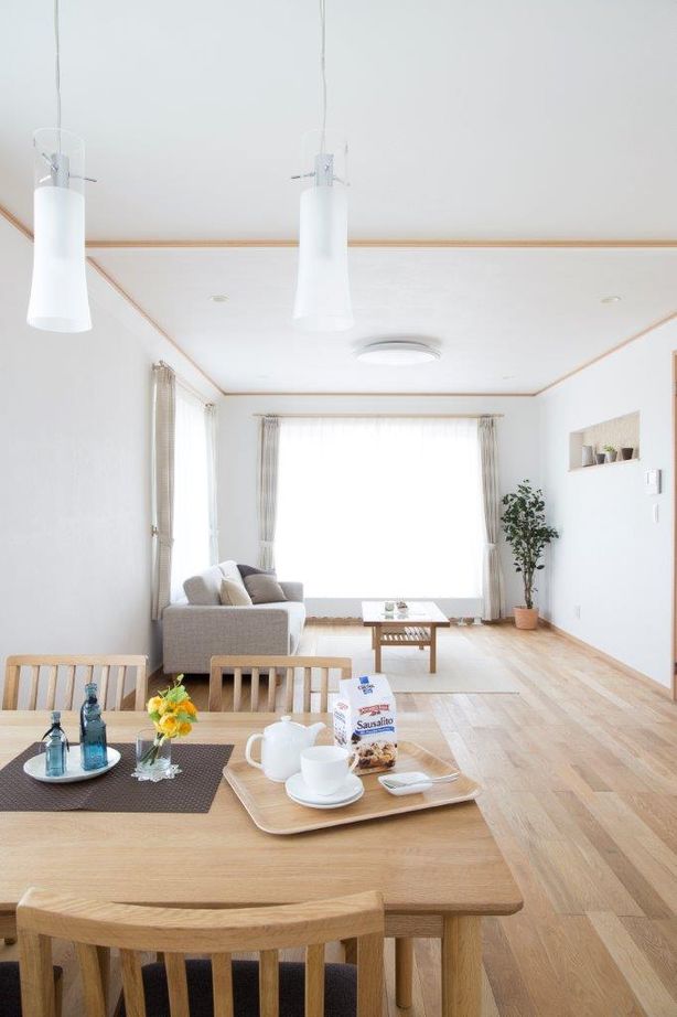 コスモ建設 【2800万円/札幌市/4LDK間取図あり】太陽光パネル採用 家族の会話が弾む家の建築実例画像4