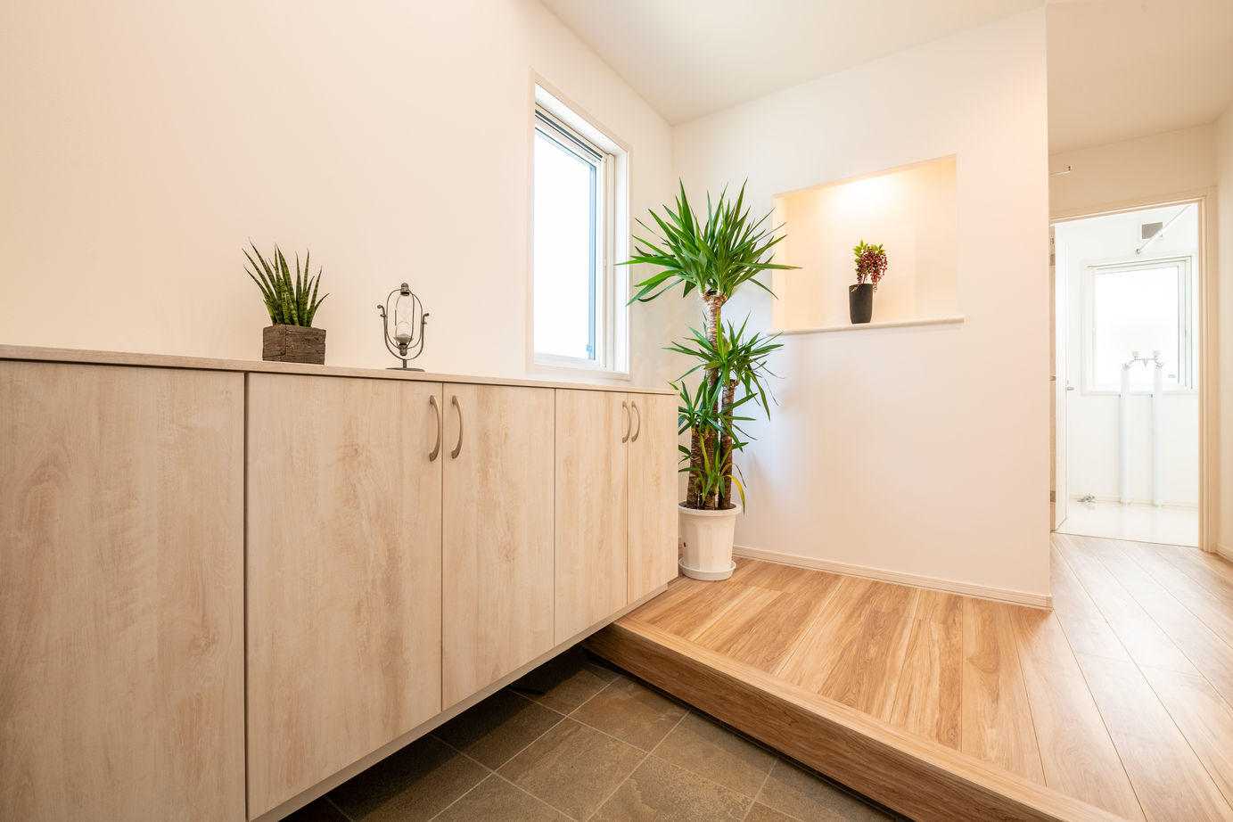 コスモ建設 優雅な暮らしの建築実例画像3