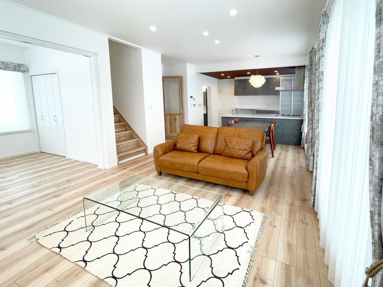 コスモ建設 天井高2.6m！贅沢なハイスタッド仕様の家の建築実例画像1