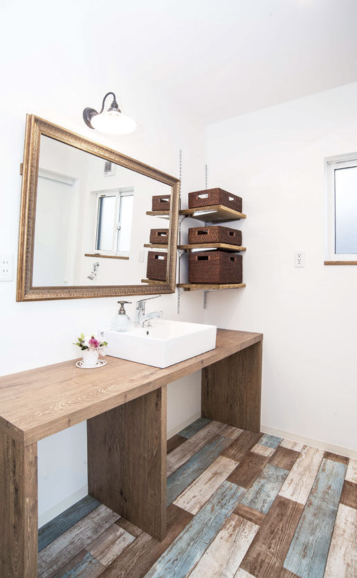 さんわの家 【1000万円台/間取り図あり/4人家族】薪ストーブが映える！永住暖かいカフェのような家の建築実例画像3