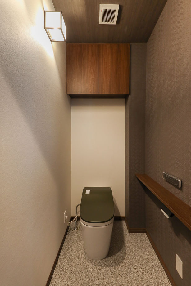 さんわの家 【広島県福山市/2000万円台/アイランドキッチン】和テイストの玄関が目を引く木のぬくもりを感じる家の建築実例画像4