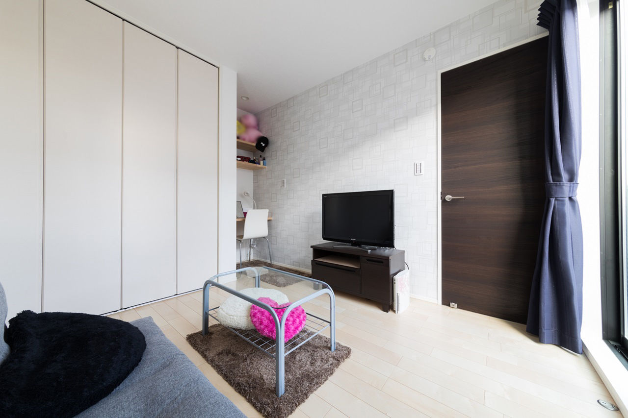 KAZA DESIGN（三晃不動産） 【名古屋市/二人暮らし】お互いがストレスなく生活できるよう配慮した中二階のある家の建築実例画像4