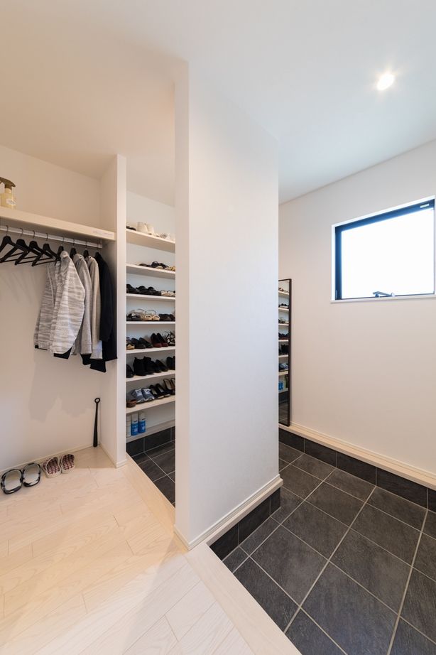 KAZA DESIGN（三晃不動産） 【名古屋市/二人暮らし】お互いがストレスなく生活できるよう配慮した中二階のある家の建築実例画像9