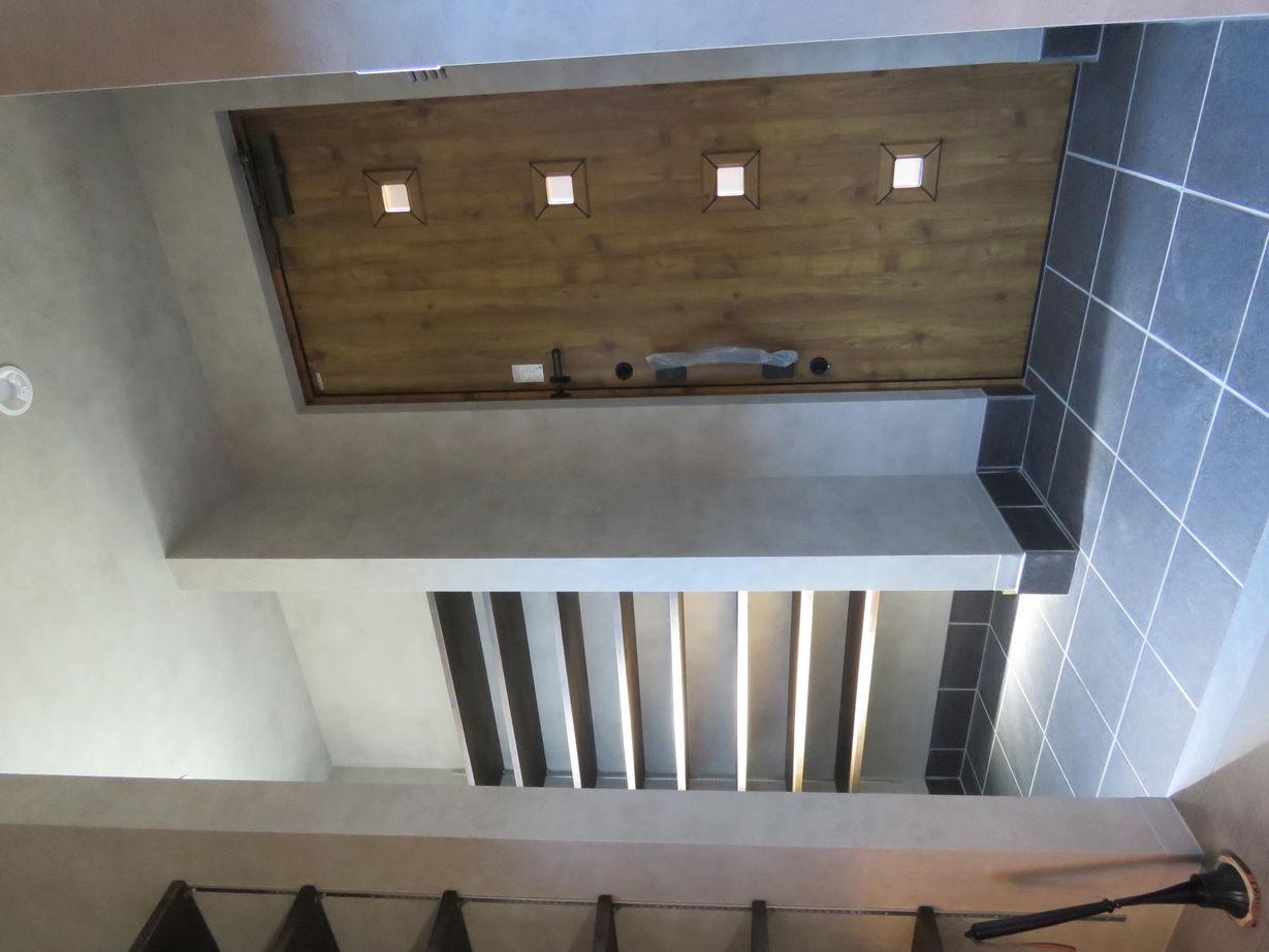 オクトハウジング 【1600万円/2LDK/間取り図あり】真っ黒なサイディング×造作モルタルの岩盤で、男前スタイルの平屋の建築実例画像18