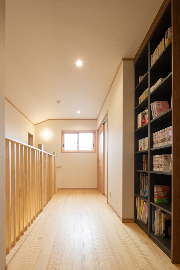 兼六土地建物 【2階建て/バルコニー/間取り図】掘りごたつのある本格和室。懐かしい家の面影を残した木の住まいの建築実例画像15