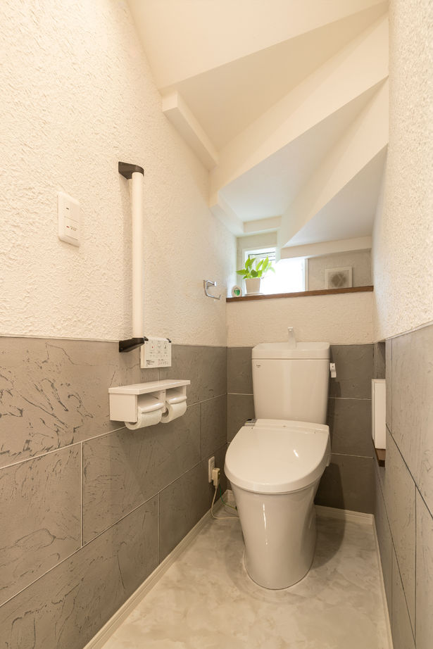 兼六土地建物 【2000万円台/30坪台/間取り】収納たっぷりでシンプル　リビングで団欒を楽しめるホテルライクな二世帯住宅の建築実例画像8