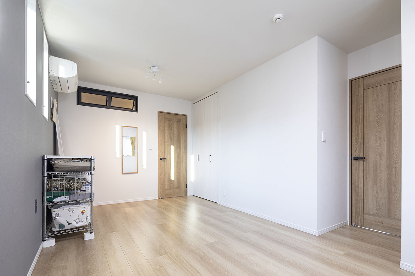 兼六土地建物 【2000万円台／三世帯住宅／4世代／間取図】４世代が気兼ねなく過ごせるストレスフリーな三世帯住宅の建築実例画像8