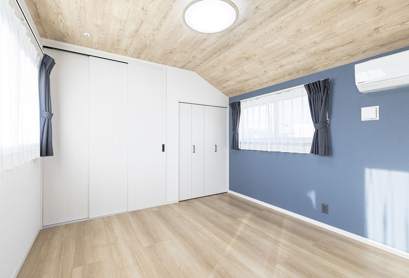 兼六土地建物 【2000万円台／三世帯住宅／4世代／間取図】４世代が気兼ねなく過ごせるストレスフリーな三世帯住宅の建築実例画像10