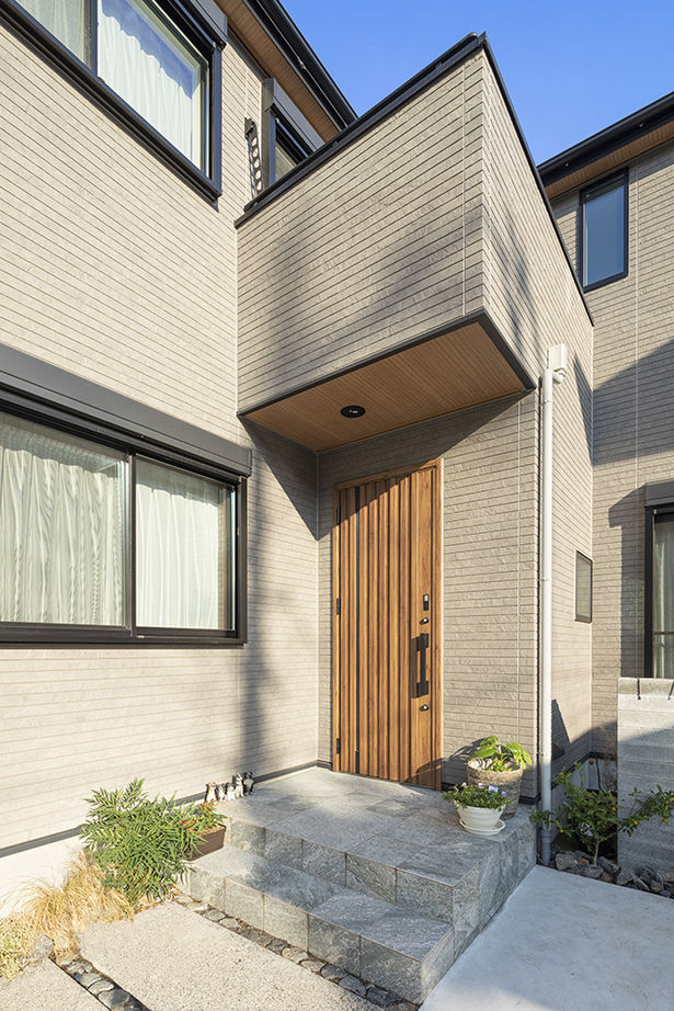 兼六土地建物 【2000万円台／三世帯住宅／4世代／間取図】４世代が気兼ねなく過ごせるストレスフリーな三世帯住宅の建築実例画像17