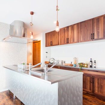 ワンダーホーム 開放的な空間が織り成す、昼と夜、2つの顔。照明デザインが美しいスタイリッシュな家の建築実例画像7