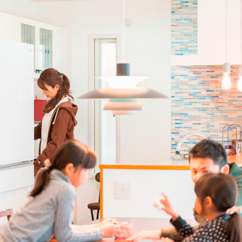 ワンダーホーム 「回遊型の家事ラク動線で、日々の面倒くささを解消！」機能性も重視したプロヴァンススタイルの住まいの建築実例画像7