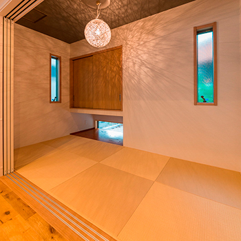 ワンダーホーム 【30坪｜間取り図】狭小＆変形地のマイナスを、アイデア間取りでメリットに！三角地に建つ自然素材の家の建築実例画像3