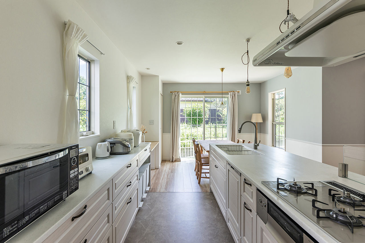 ワンダーホーム 【2000万円台｜間取り図｜30坪台】アメリカン×フレンチスタイル。三角屋根とグリーンの窓枠がおしゃれな家の建築実例画像4