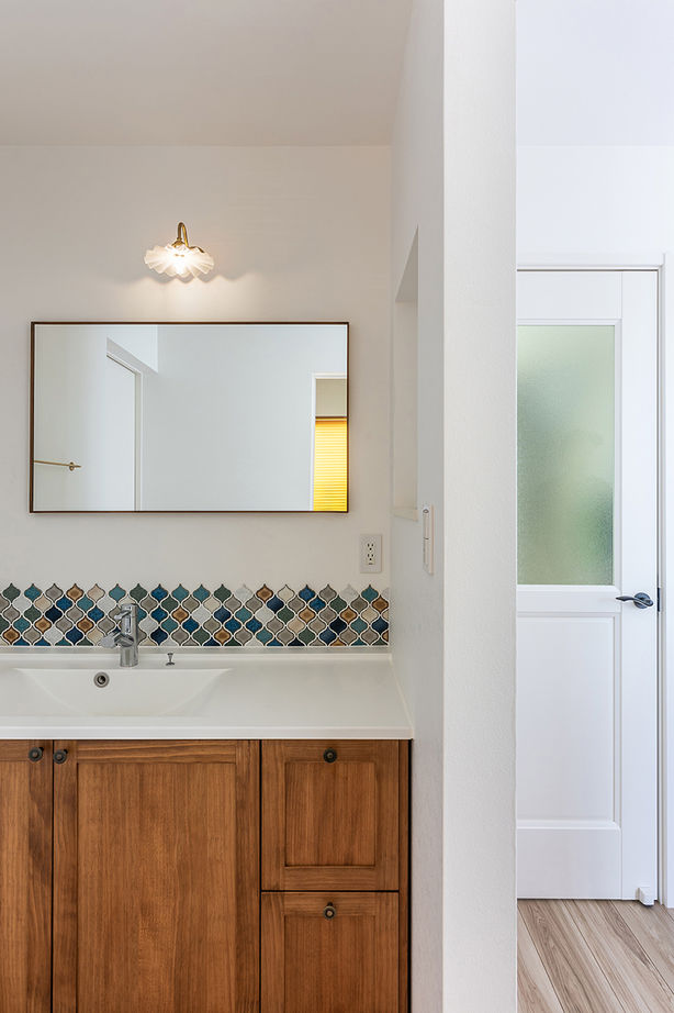 ワンダーホーム 【2000万円台｜間取り図｜30坪台】アメリカン×フレンチスタイル。三角屋根とグリーンの窓枠がおしゃれな家の建築実例画像6