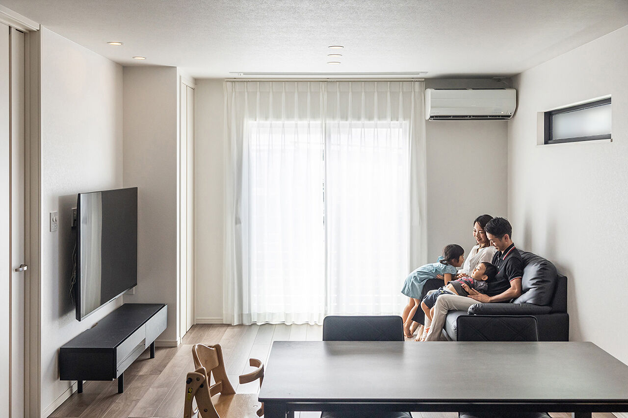 ワンダーホーム 【30坪台／家事ラク／収納充実】モノトーン×ナチュラルで収納力抜群な家の建築実例画像3