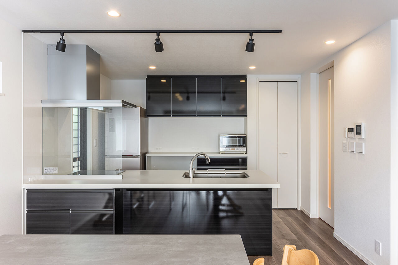 ワンダーホーム 【30坪台／家事ラク／収納充実】モノトーン×ナチュラルで収納力抜群な家の建築実例画像5