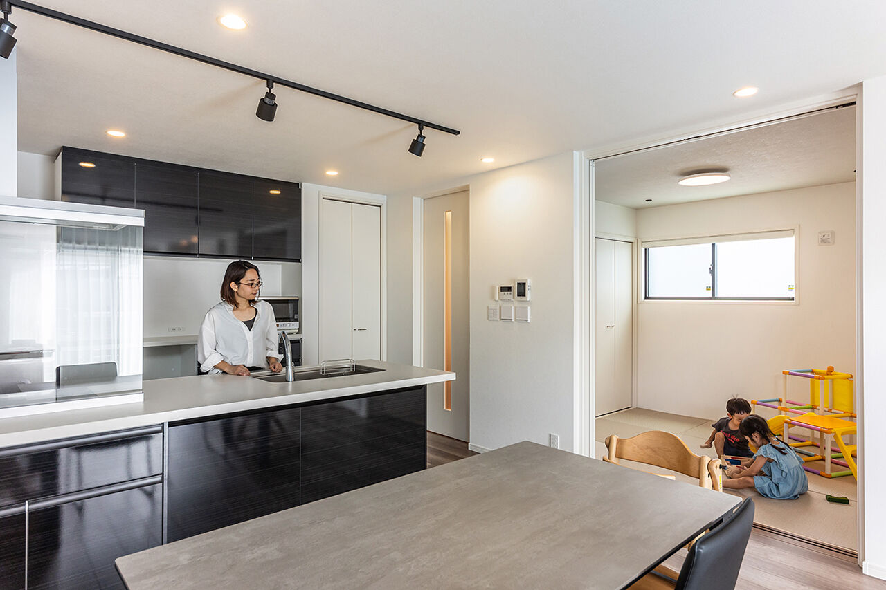 ワンダーホーム 【30坪台／家事ラク／収納充実】モノトーン×ナチュラルで収納力抜群な家の建築実例画像6