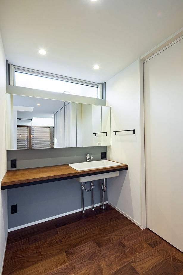 ハウジング光陽 【3000万円台前半／4LDK／バリアフリー／間取図あり】開放的で快適なユニバーサルデザインの住まいの建築実例画像7